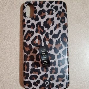 Leopard Loopy Case